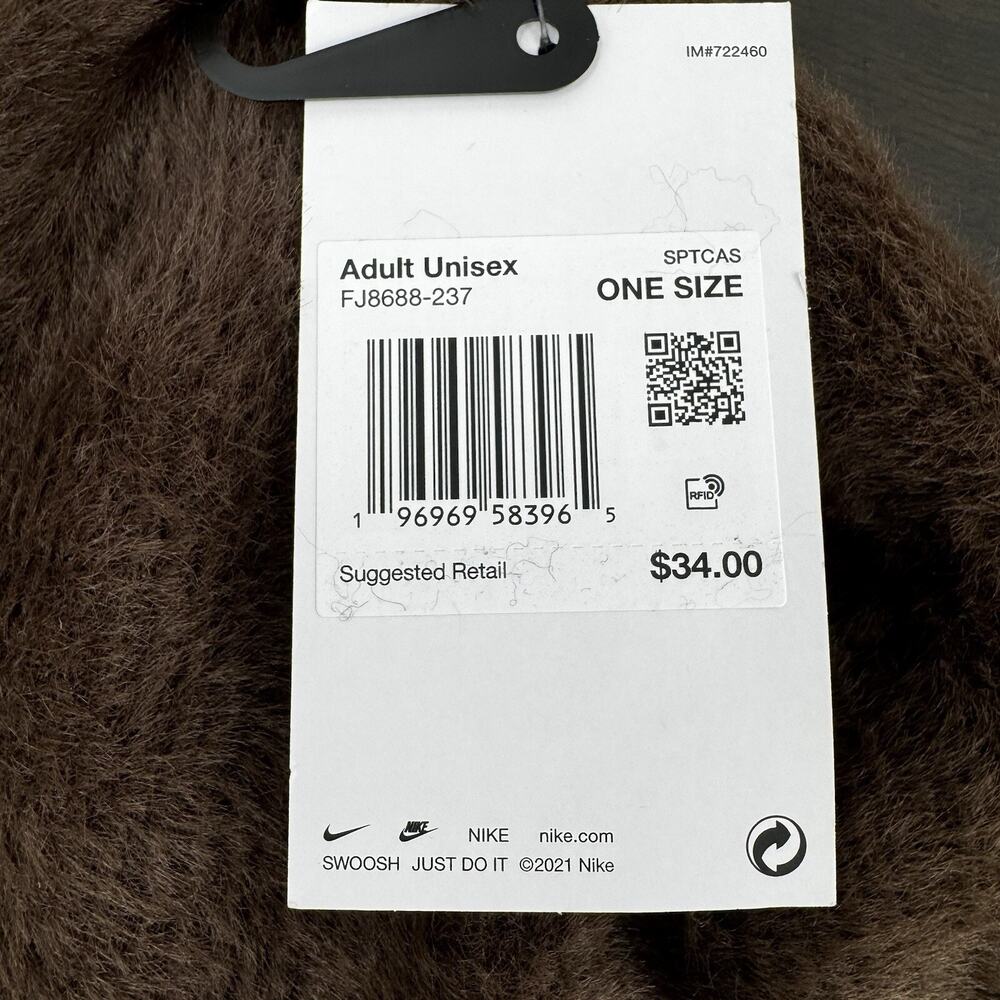 Nike Womens Peak Beanie Baroque Brown Fuzzy Sock Hat Cap OSFM NWT - Picture 5 of 9